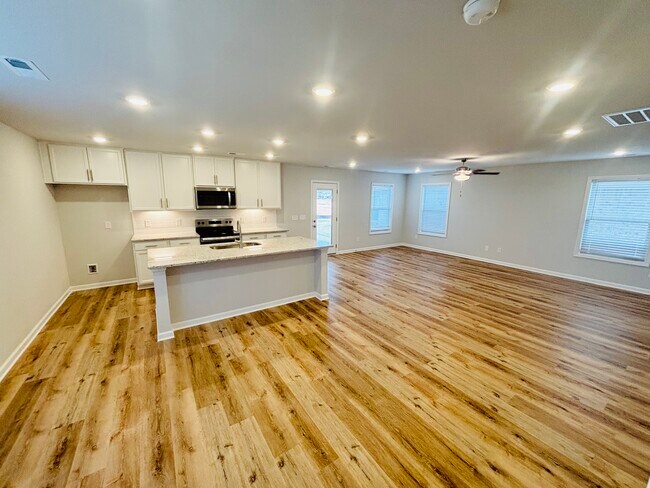 Foto del edificio - 27935 Chalmers Cir