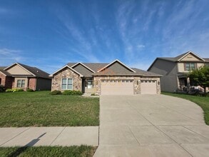 Building Photo - 5132 Flowermound Dr