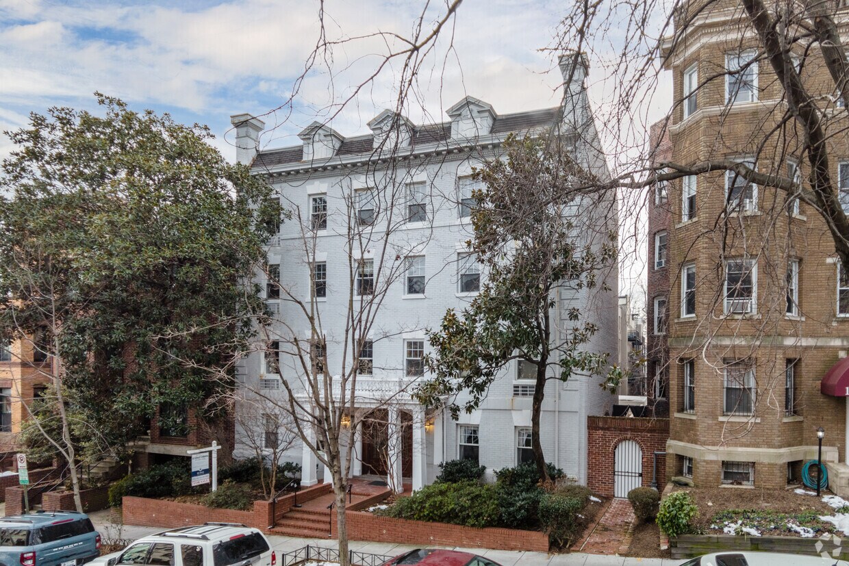 1816 Kalorama Rd NW, Washington, DC 20009 Apartments in Washington