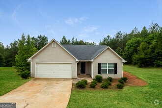 Building Photo - 70 Savoy Park Dr