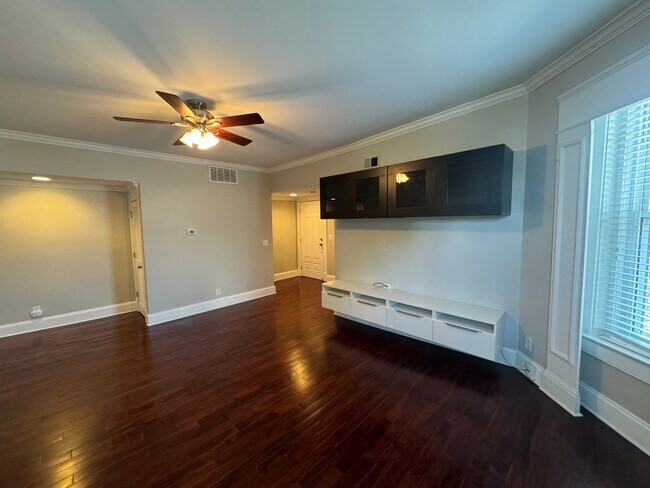 Foto del edificio - 1231 Bardstown Rd