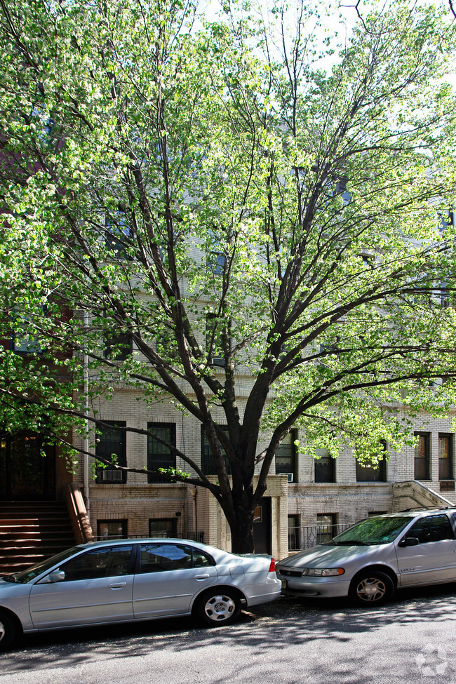 Building Photo - 159-161 W 85th St
