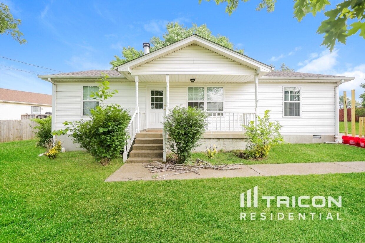 Foto principal - 777 Woodcrest Ct