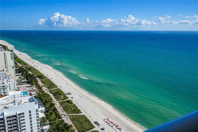 Foto del edificio - 4775 Collins Ave