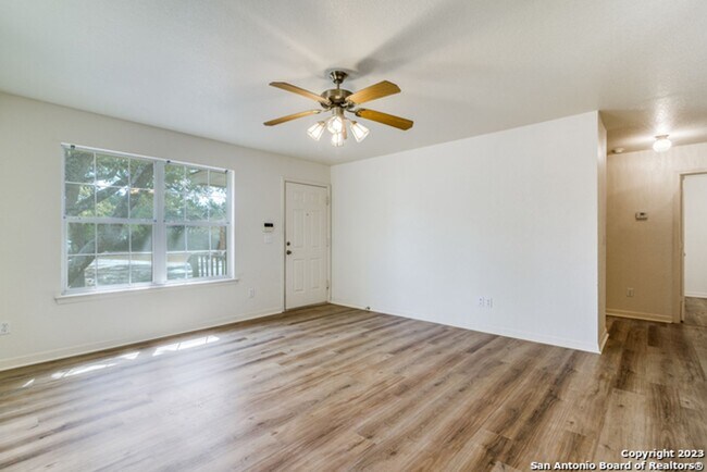 Foto del edificio - 2 Bedroom/1 Bathroom Home in the River Chase