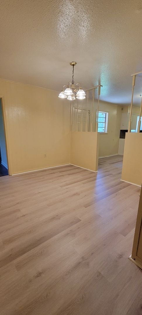 Building Photo - This Home has it ALL! 4 bedroom/2 bath