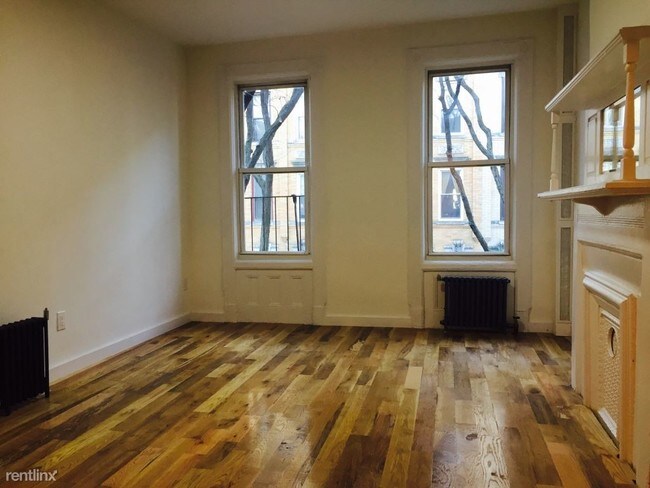 Foto del edificio - 146 Guernsey St