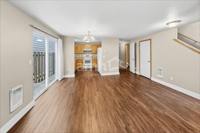 Foto del edificio - 2132 E Third Street
