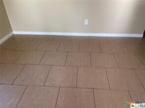 Building Photo - 4307 Cambridge Dr Building Photo - 4307 Cambridge Dr