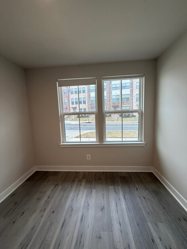 Building Photo - 2816 Toles Park Dr