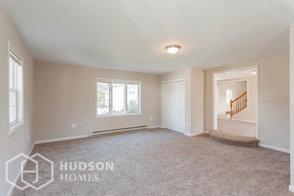 Building Photo - 5028 Babylon Rd