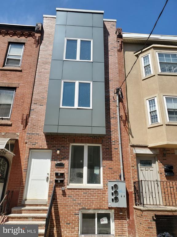 Building Photo - 1834 N Bouvier St