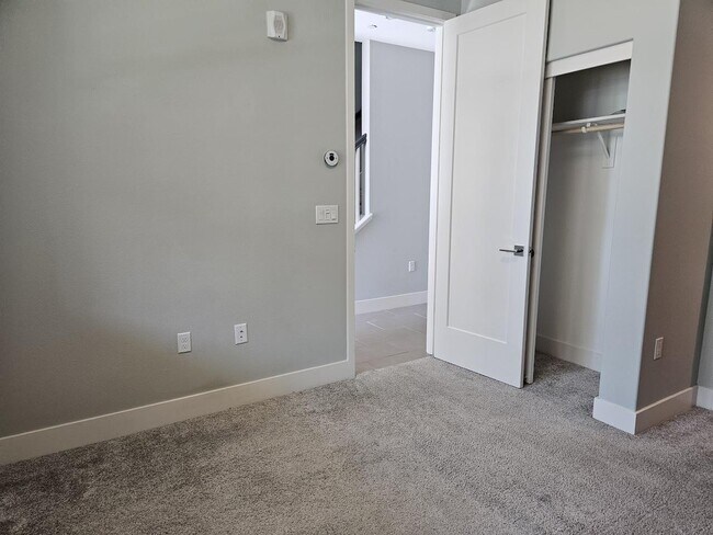Foto del edificio - 122 Ranch Ln
