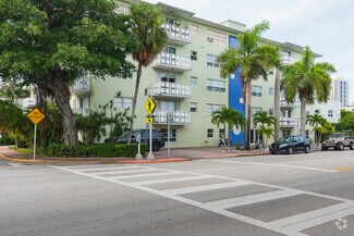 Building Photo - 1498 Jefferson Ave