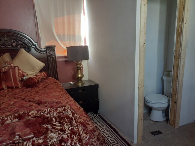 Foto del edificio - 8428 Oleander St
