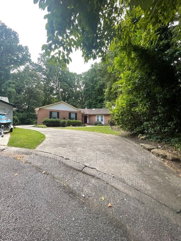 Building Photo - 2991 Black Bear Dr