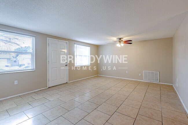 Building Photo - 7613 Christina Ln