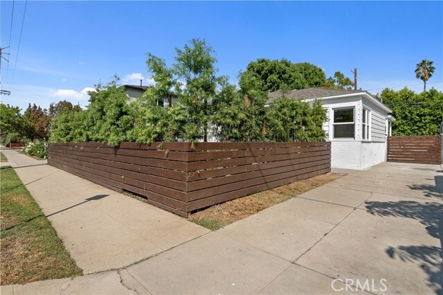 Building Photo - 3780 Beethoven St