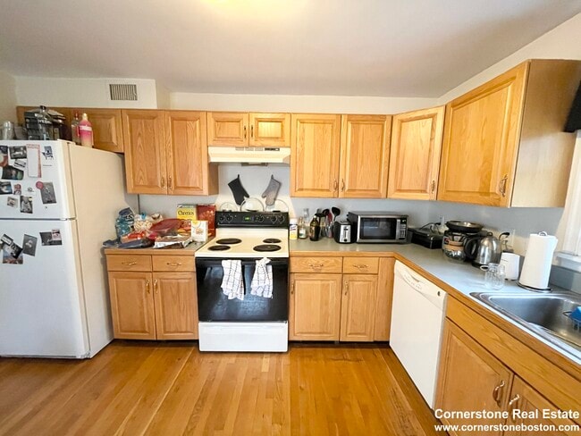 Foto del edificio - 62 Hillside St