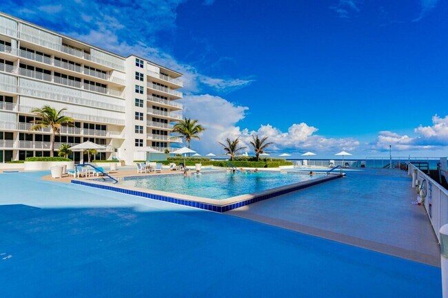 Building Photo - 3546 S Ocean Blvd