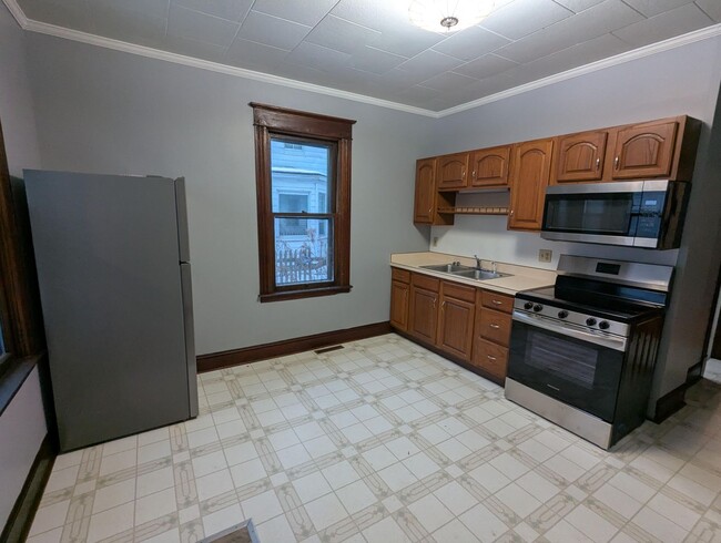 Building Photo - 60 McElwain Ave