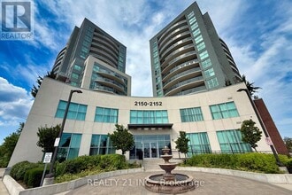 Building Photo - 2152-2152 Lawrence Ave E