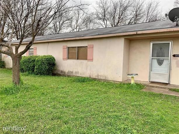 Building Photo - 4 br, 2 bath House - 3037 Baskin Drive
