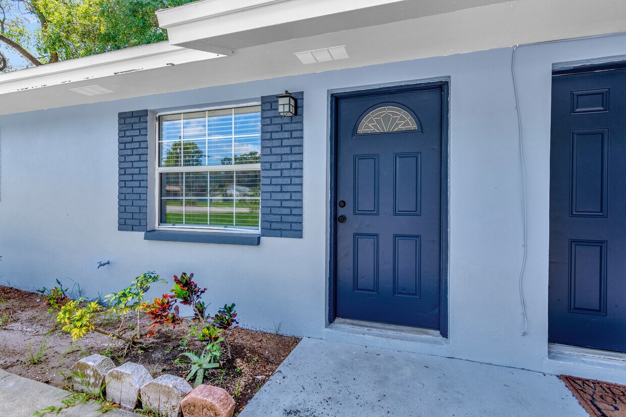 Primary Photo - 1354 Tioga Ave