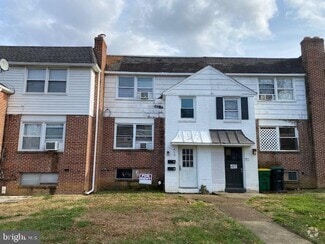 Building Photo - 413 Homestead Rd
