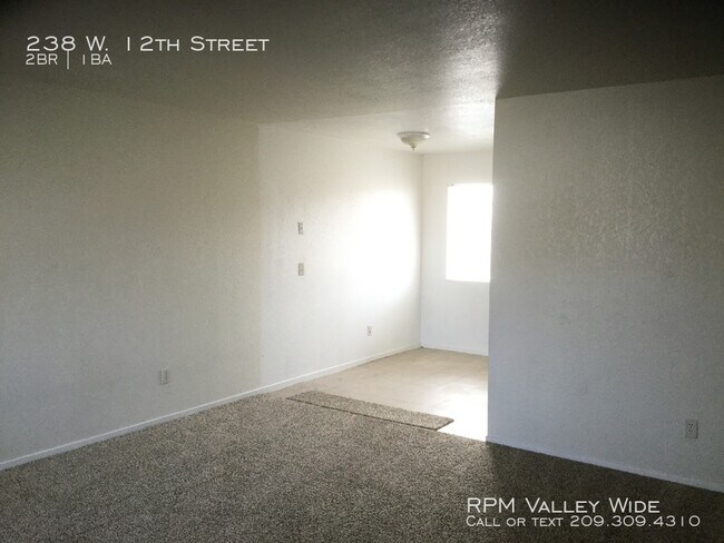 Foto del edificio - 2 Bedroom Apartment Available Now!