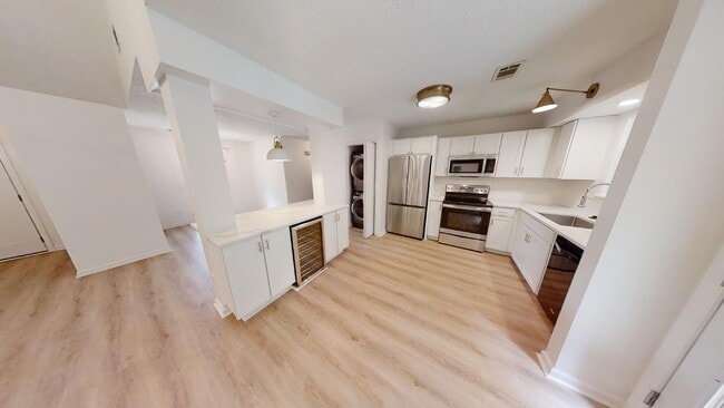 Foto del edificio - N Cedarbrook Bungalow