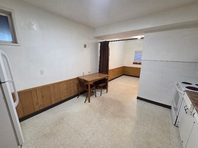 Foto del edificio - 60 Frank Rd