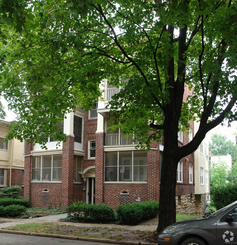 Building Photo - 5113-5115 Wyandotte St