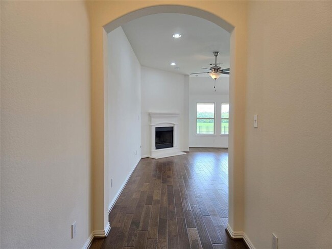 Building Photo - 3084 Camden Park Ln