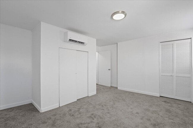 Building Photo - 339 Taylor St