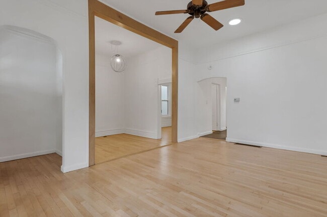 Photo - 126 Fox St House