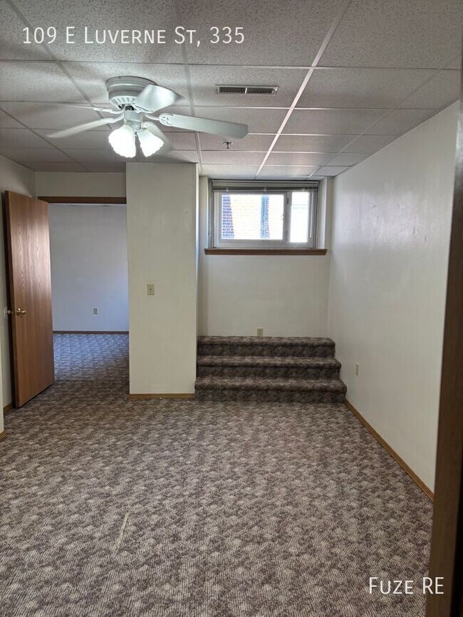 Building Photo - 109 E Luverne St