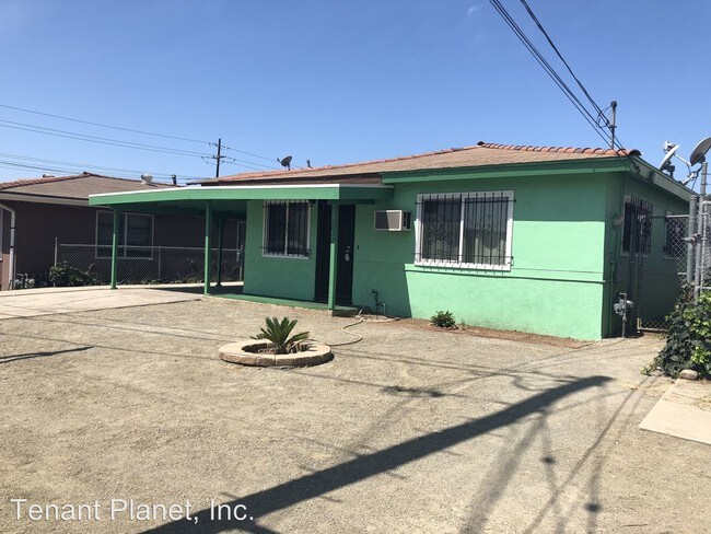 Building Photo - 5 br, 2 bath House - 3632 Olive Street