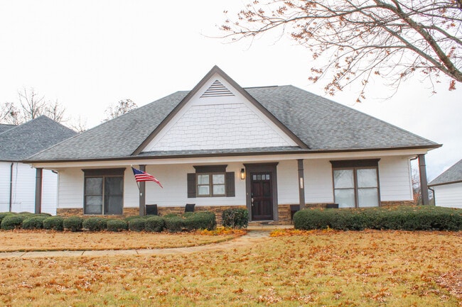 Building Photo - 103 Grove Hill Dr