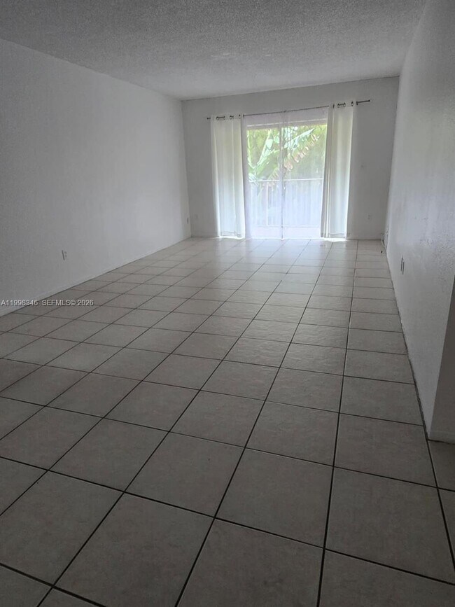 Building Photo - 9972 SW 88th St