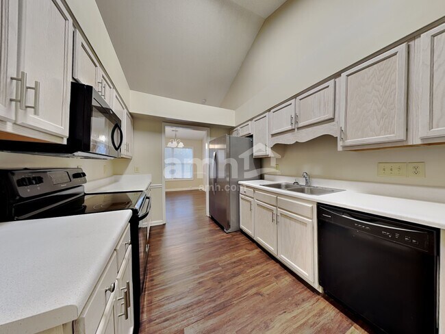 Building Photo - 1520 Eagle Watch Ln