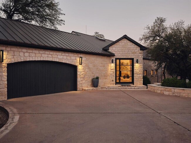 Building Photo - 4911 Bull Mountain Cove
