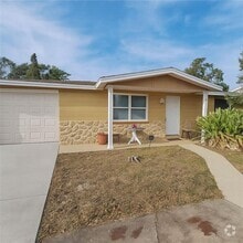 Building Photo - 7407 Duke Dr