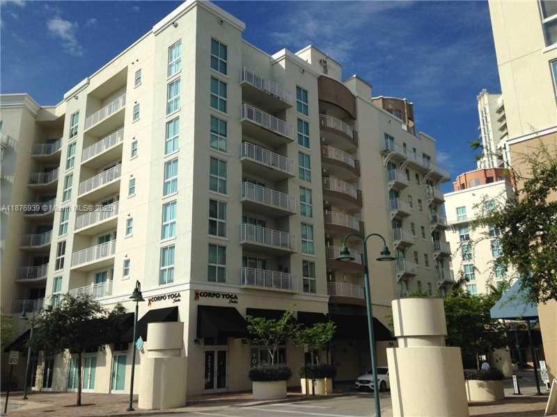 Foto principal - 7280 SW 90th St