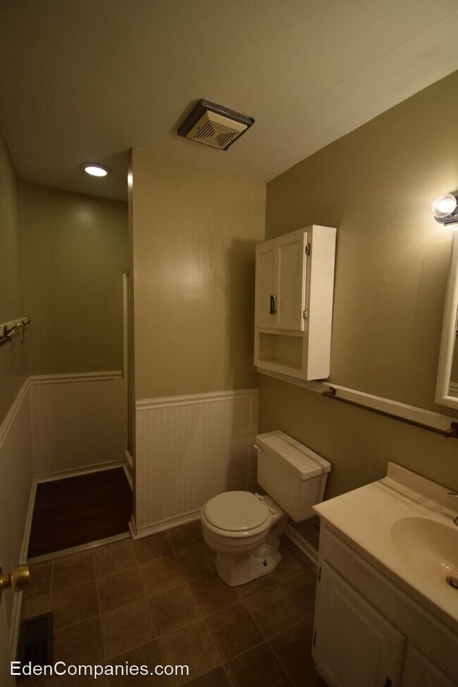 Foto del edificio - 4 br, 2 bath House - 642 Golfview Drive