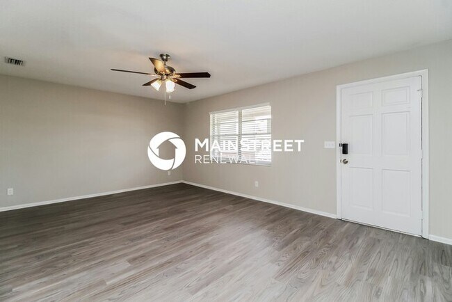 Foto del edificio - 3 Bedroom Pet-Friendly Home in Port Orange, FL with Main Street Renewal