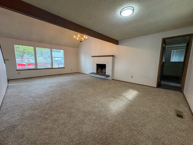 Foto del edificio - 4608 73rd St Ct E