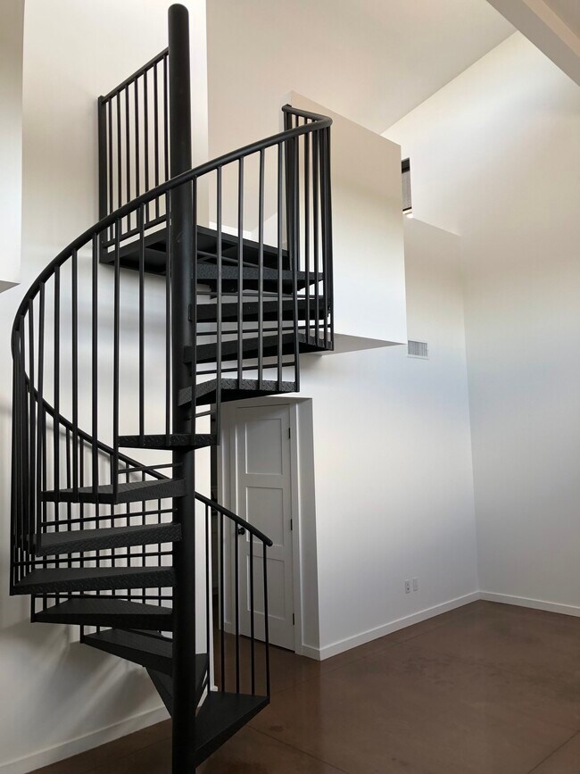 Foto del edificio - 9125 S 16th St