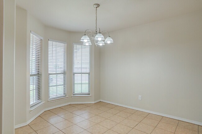 Foto del edificio - Wonderful 3 Bedroom 2 bathroom home!