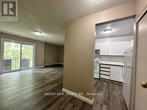 Building Photo - 11 Lowndes Ave